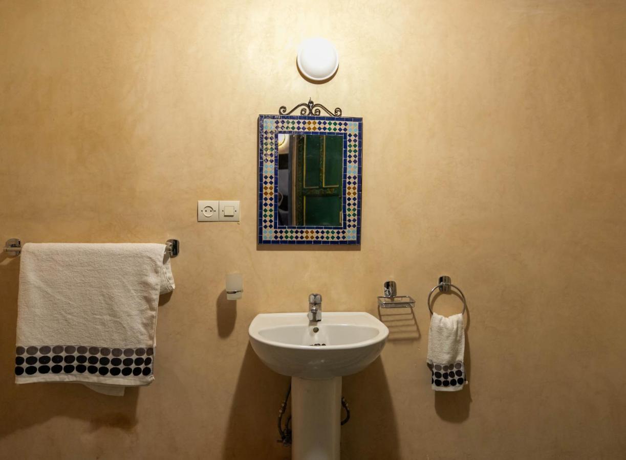 Riad Qamar Fez Extérieur photo